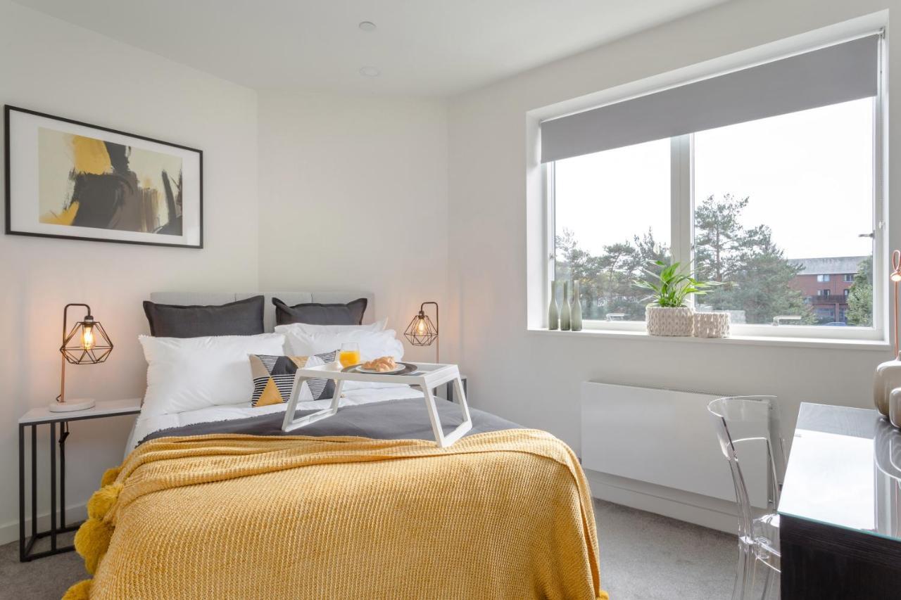 Luxury Serviced Apartments Stevenage, Hertfordshire Exterior photo